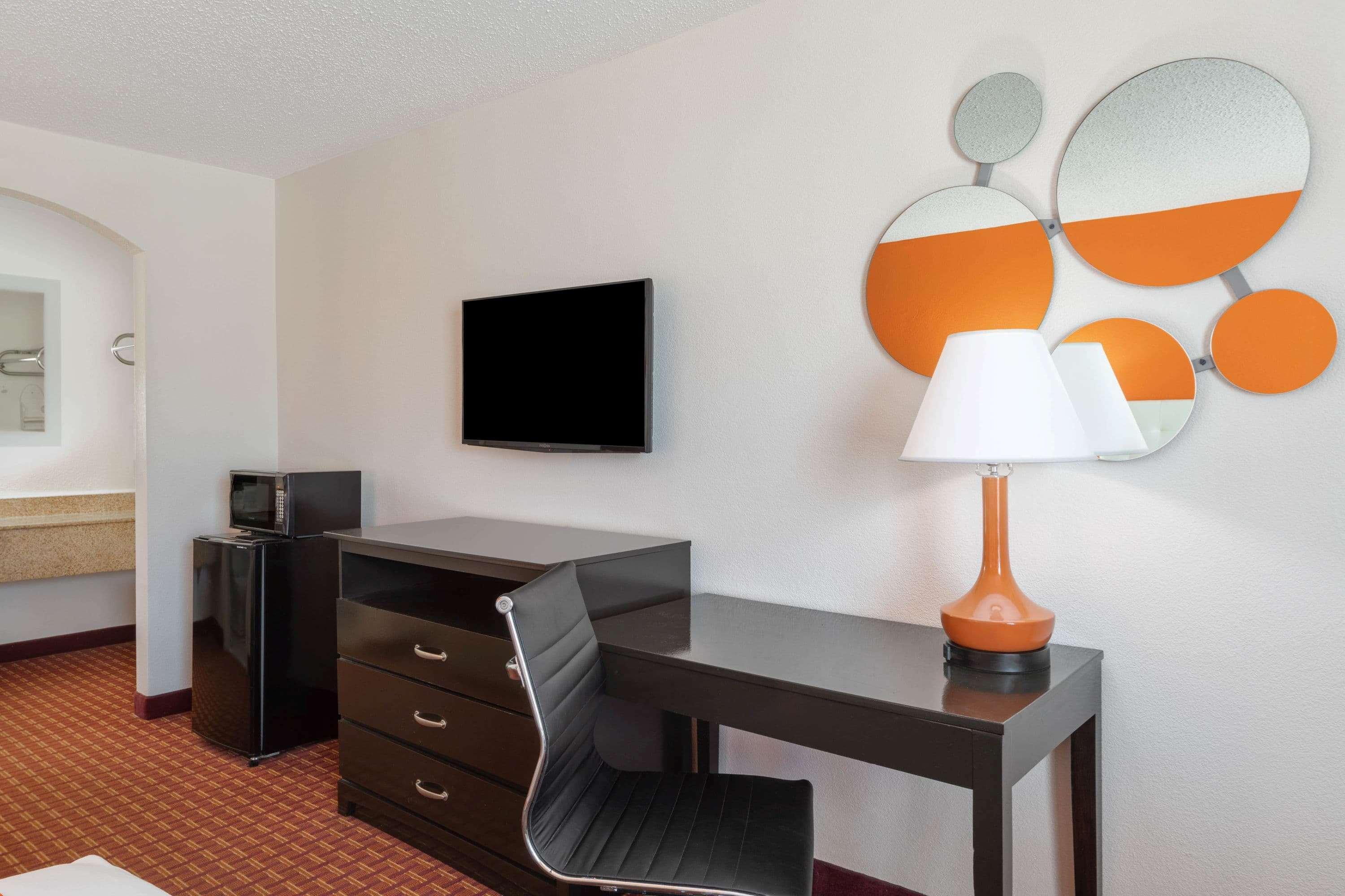 Howard Johnson By Wyndham Rock Hill Esterno foto